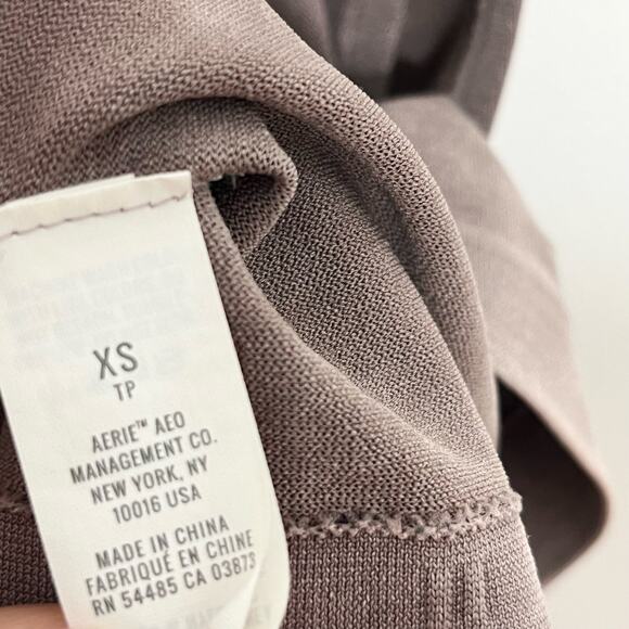 Offline By Aerie Womens Sleeveless Workout Tank XS Brown Crew Neck Athleisure - Picture 7 of 8